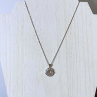 the-sis-kiss-mini-radiant-initial-necklace-silver-l