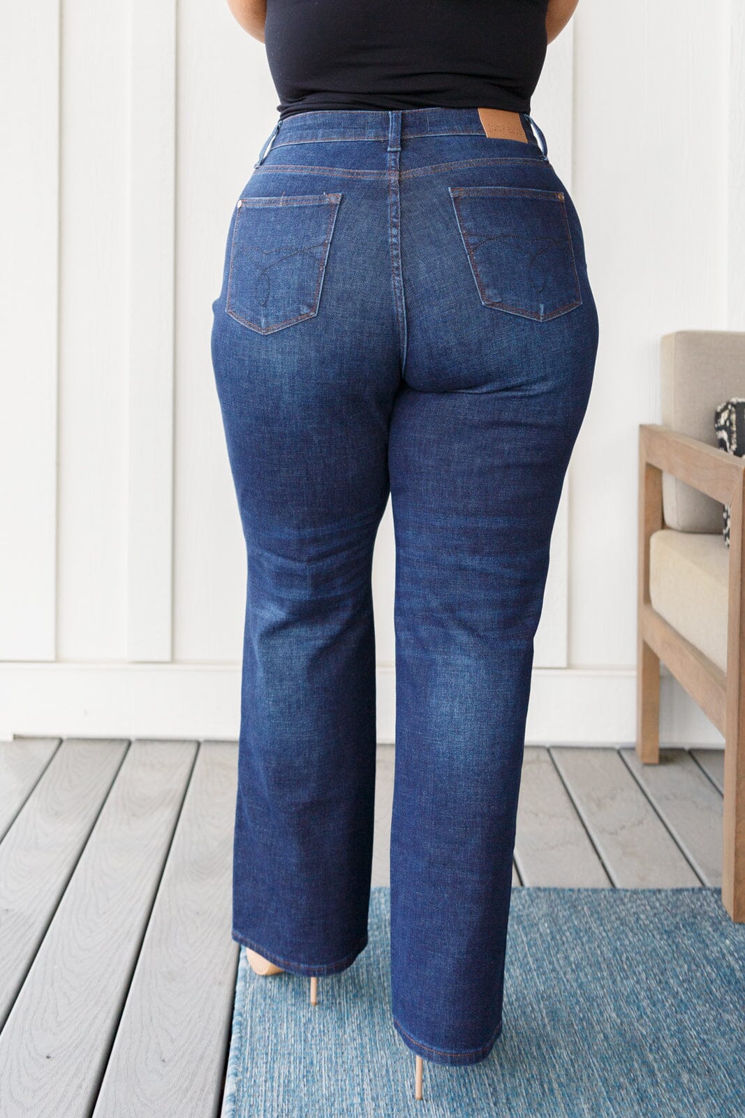 Arlo High Rise Button-Fly Straight Jeans Womens Ave Shops 