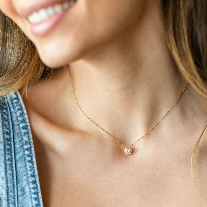 Contemporary Faux Diamond Necklace - Water Resistant Necklace Splendid Iris 