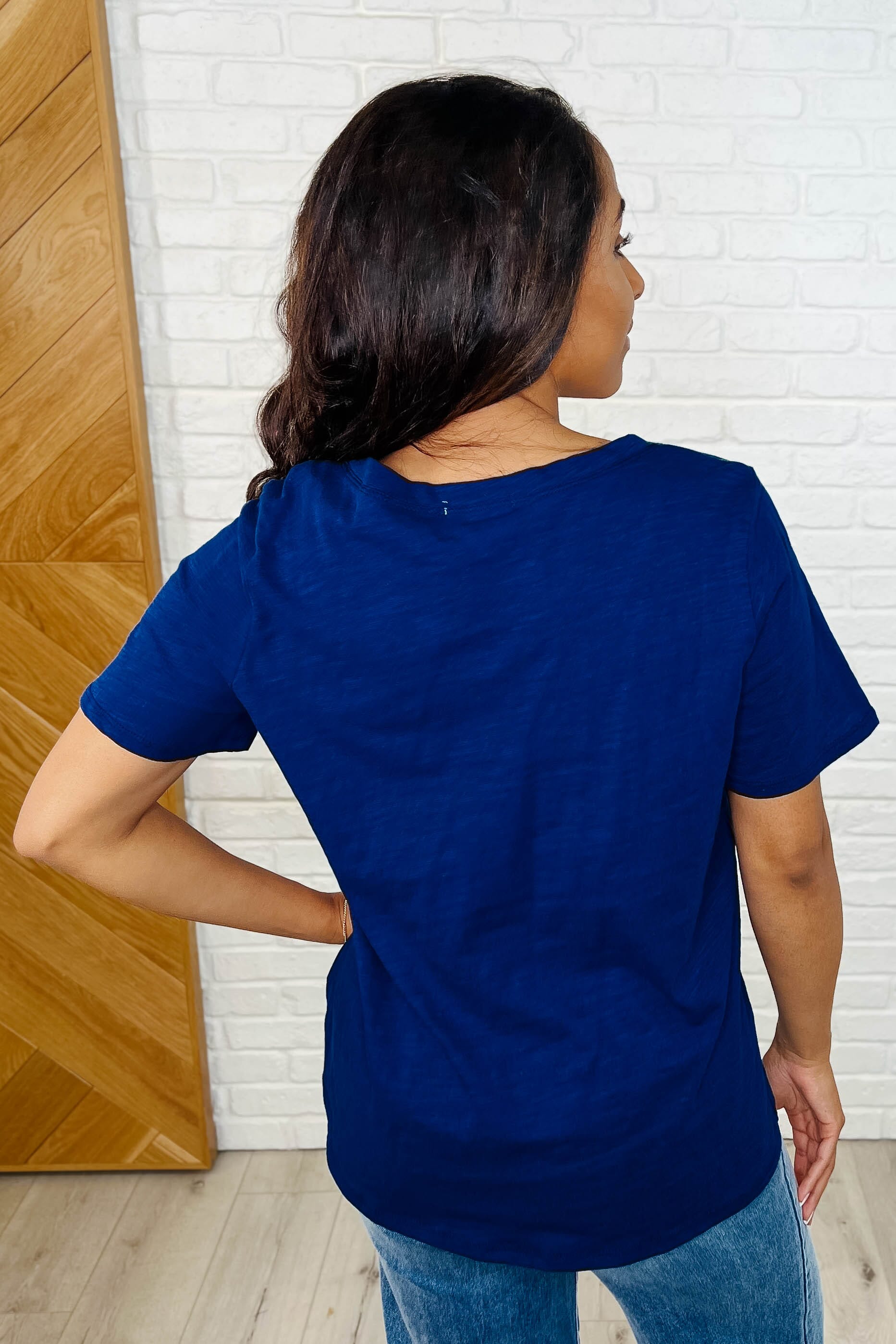 I Don't Have to Choose V-Neck Tee in Navy Womens Ave Shops 