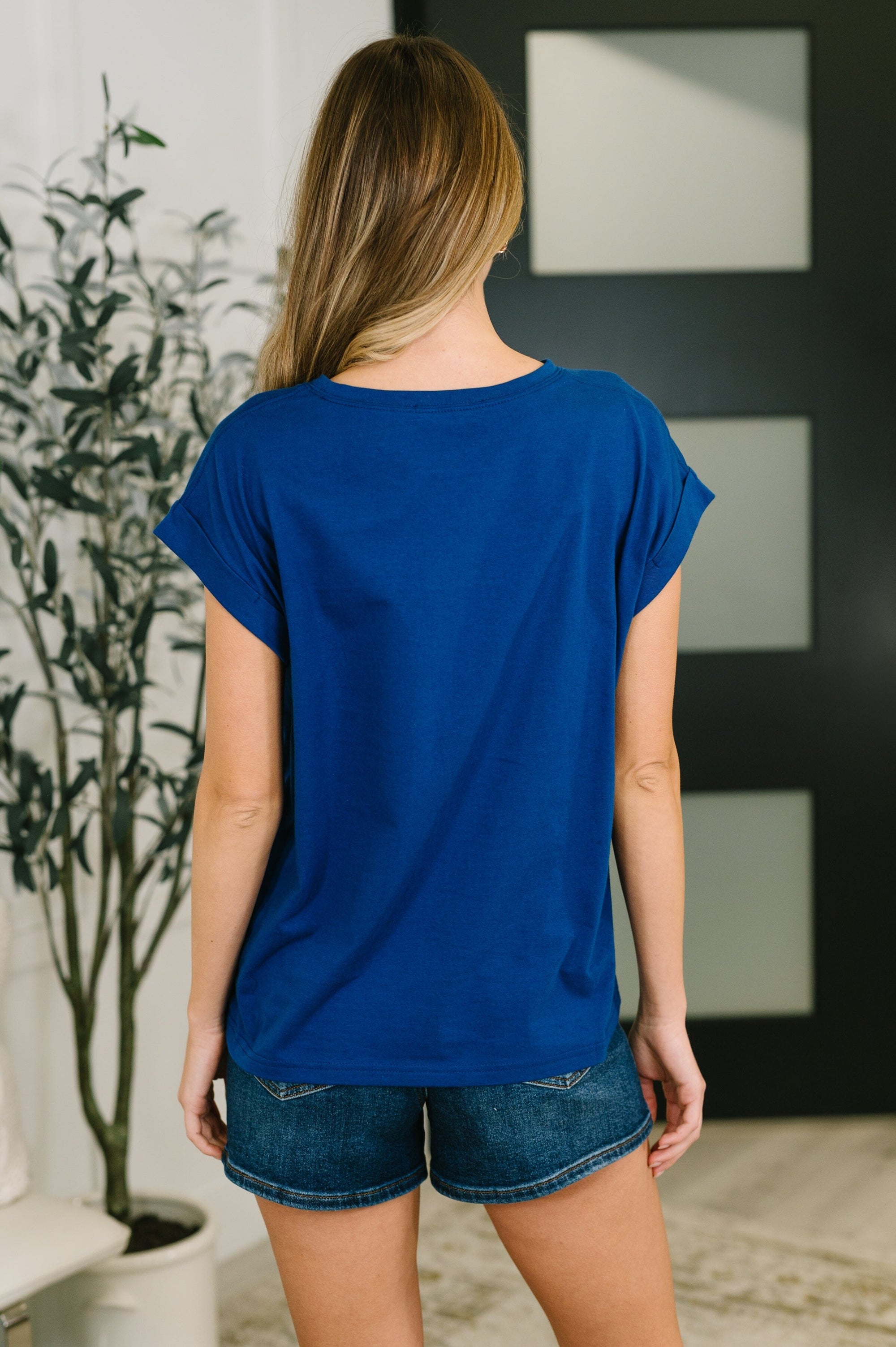 It Starts Here Basic Rolled Sleeve Tee in Lt Navy Womens Ave Shops 