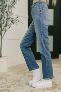 Izzie High Waist Straight Fit Womens Ave Shops 