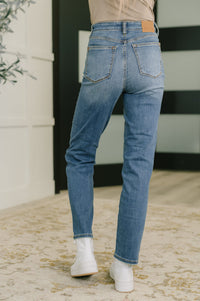 Izzie High Waist Straight Fit Womens Ave Shops 