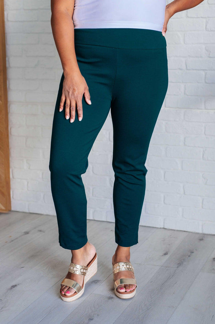 Magic Ankle Crop Skinny Pants in Hunter Green Bottoms Ave Shops 