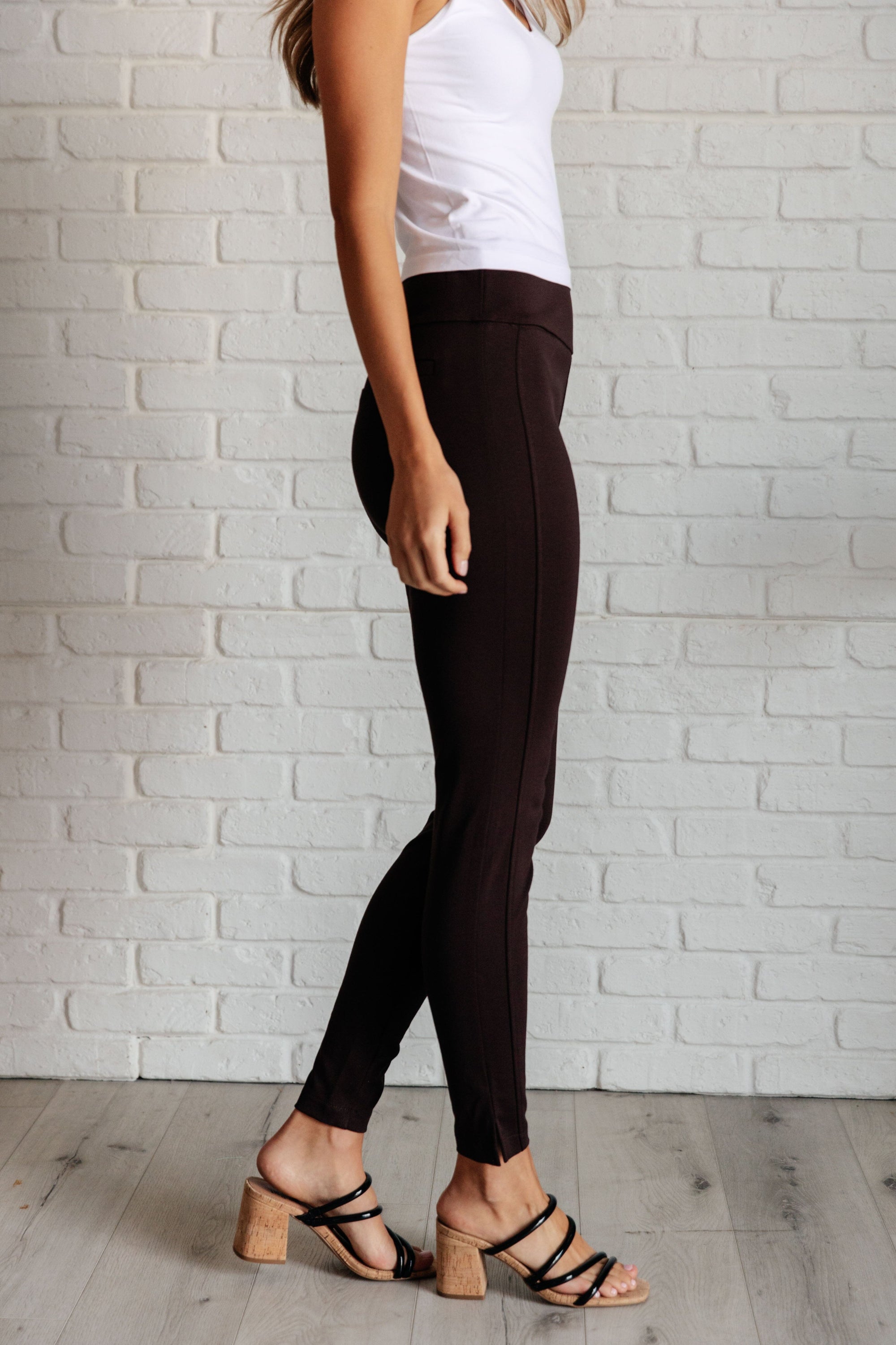 Magic Skinny 28" Pants in Chocolate Bottoms Ave Shops 