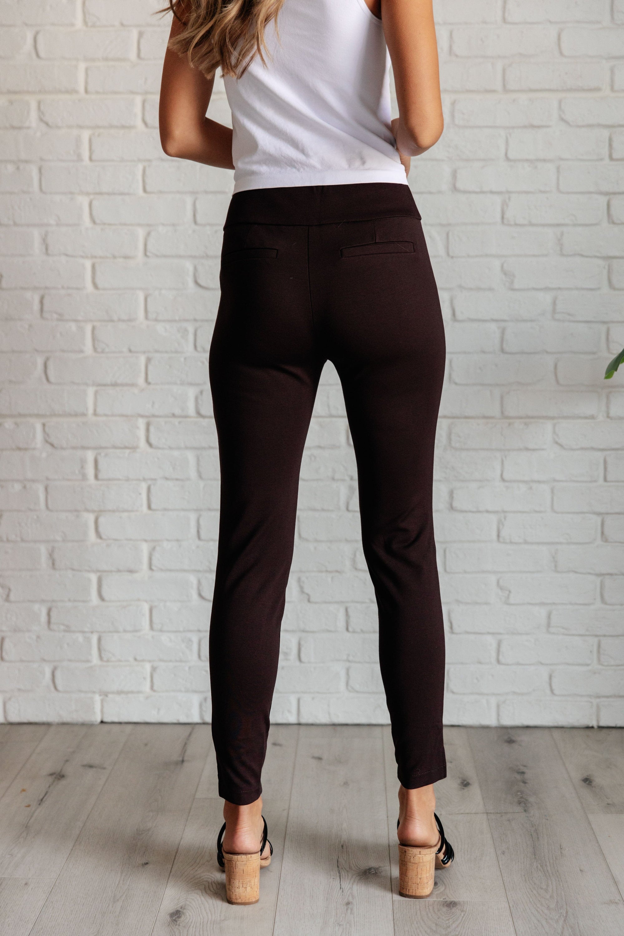 Magic Skinny 28" Pants in Chocolate Bottoms Ave Shops 