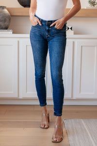 Maxine Mid-Rise Skinny Jeans Womens Ave Shops 