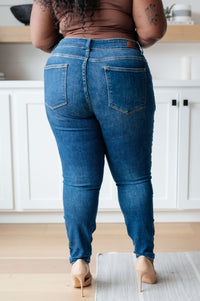 Maxine Mid-Rise Skinny Jeans Womens Ave Shops 