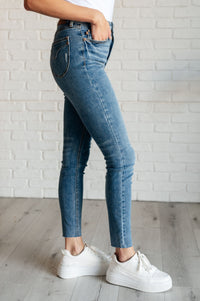 Nicole Tummy Control Skinny Jeans in Vintage Wash Denim Ave Shops 