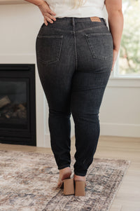 Octavia High Rise Control Top Skinny Jeans in Washed Black Womens Ave Shops 