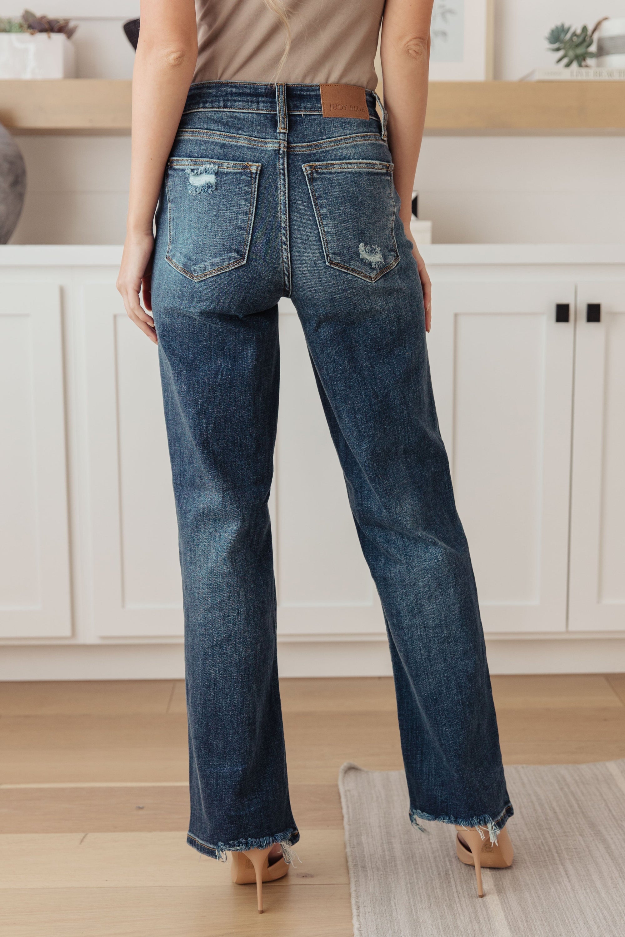 Rose High Rise 90's Straight Jeans in Dark Wash Womens Ave Shops 