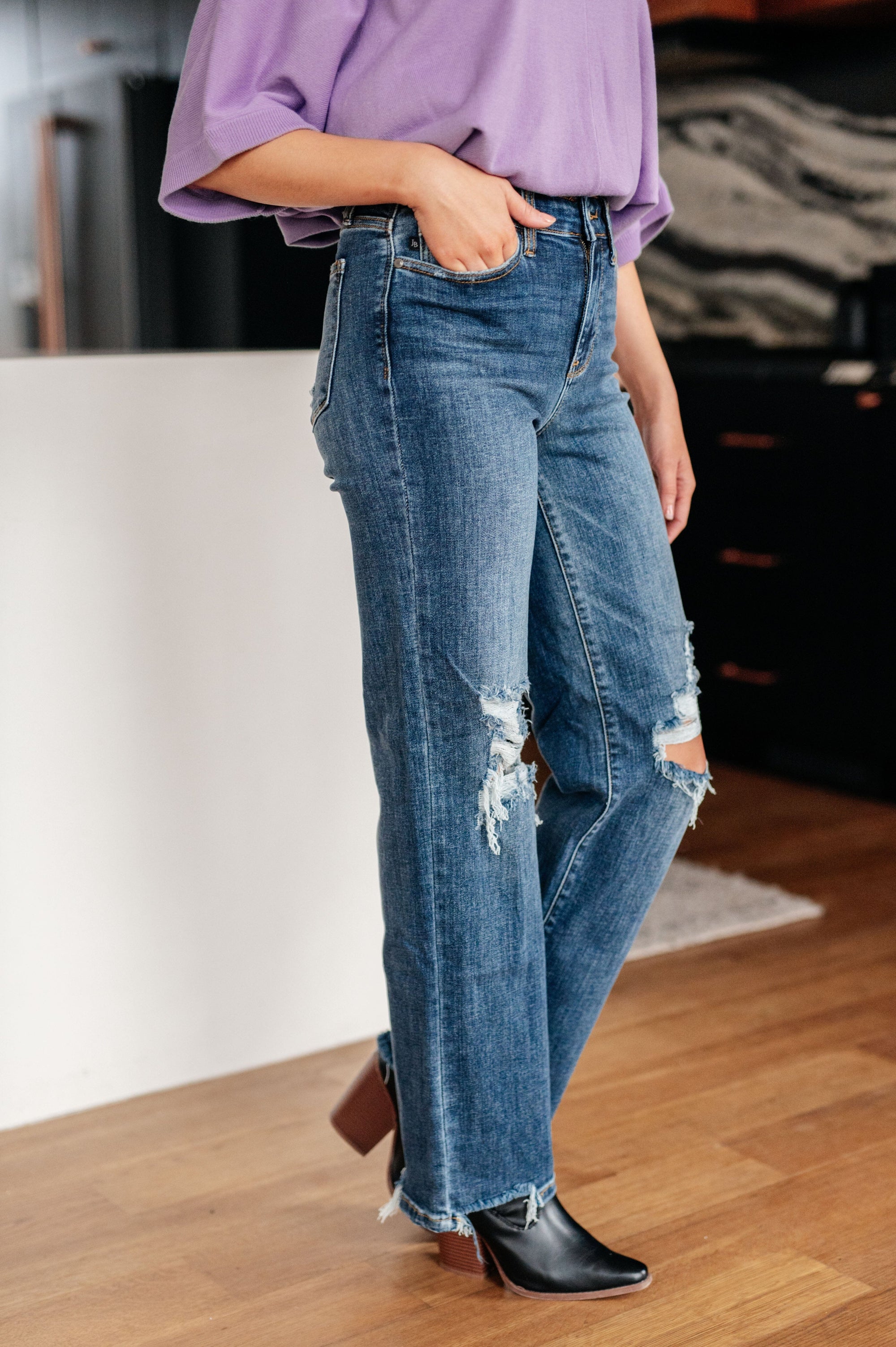 Rose High Rise 90's Straight Jeans in Dark Wash Womens Ave Shops 