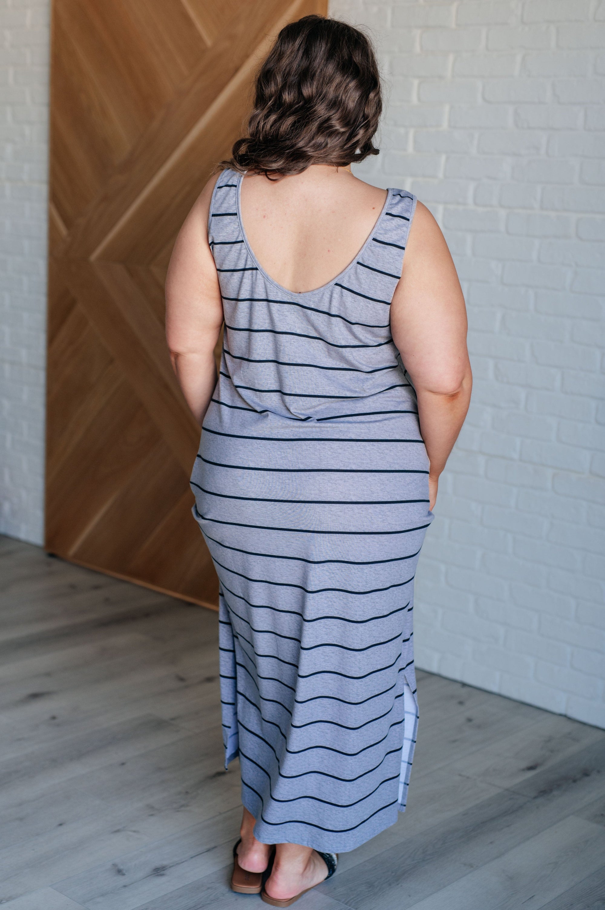 Still Got It Sleeveless Maxi In Gray Dresses Ave Shops 