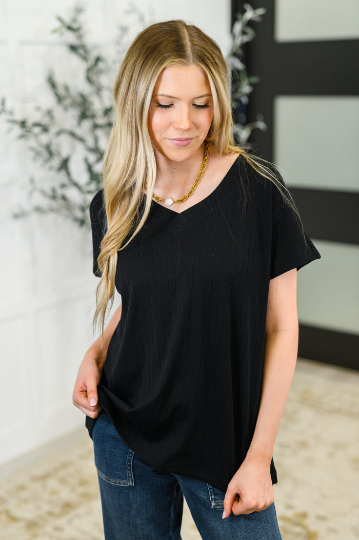 Top Shelf Basic V-Neck Ribbed Tee in Black Womens Ave Shops 