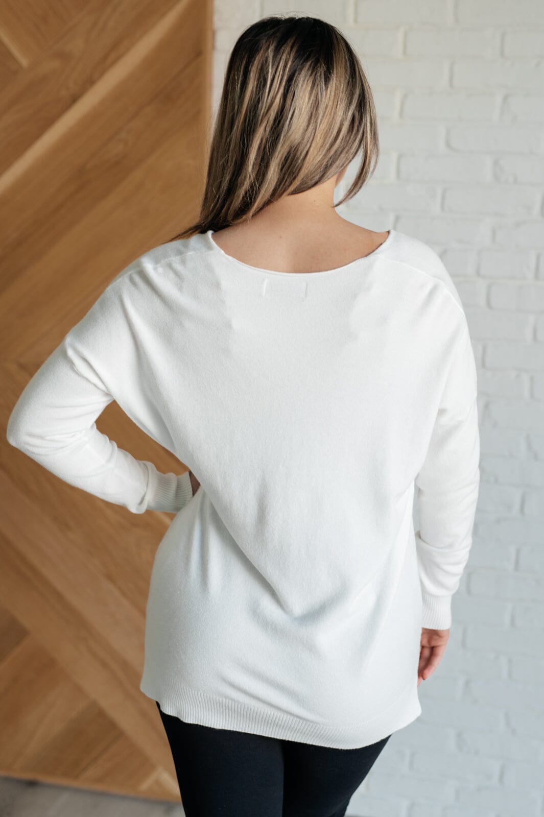 V-Neck Front Seam Sweater in Ivory Tops Ave Shops 