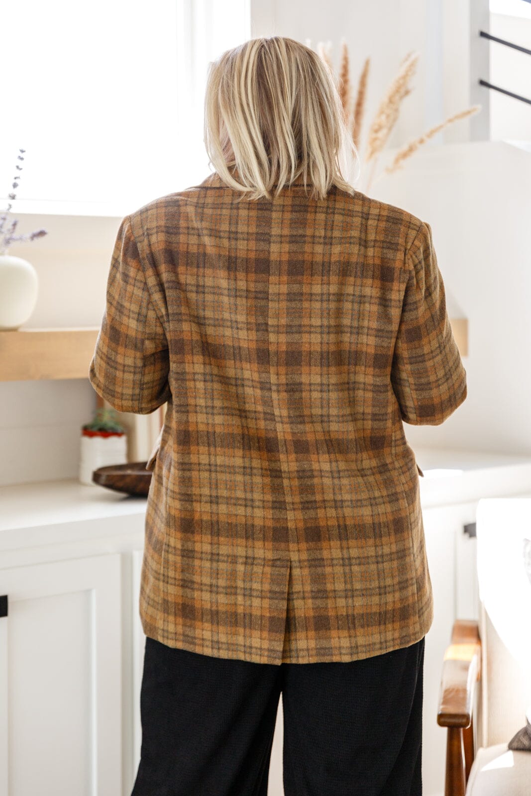 World Class Plaid Blazer Layers Ave Shops 